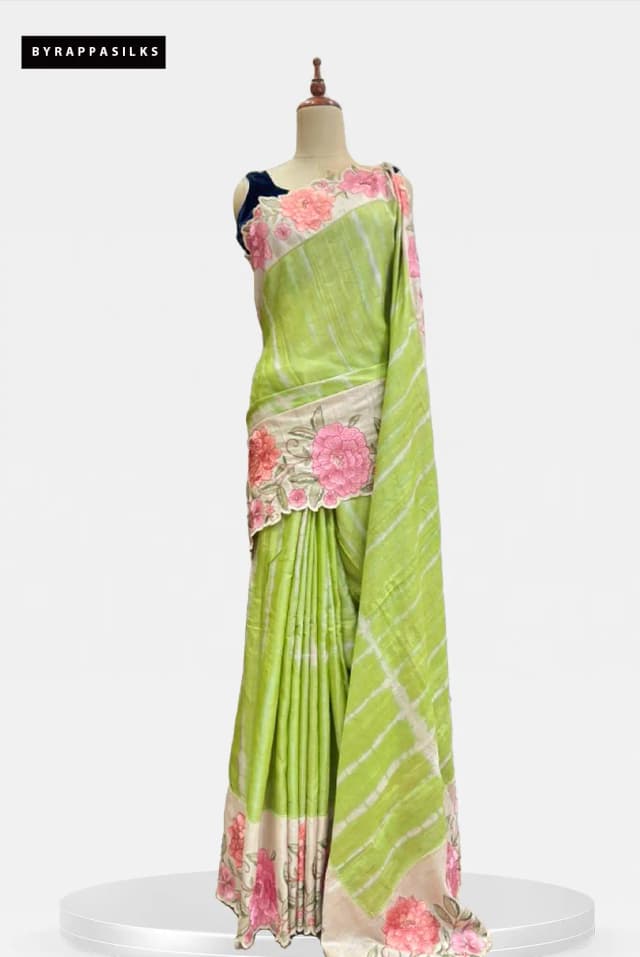 Pure Tusser Saree Green with Flower Design  QS283085