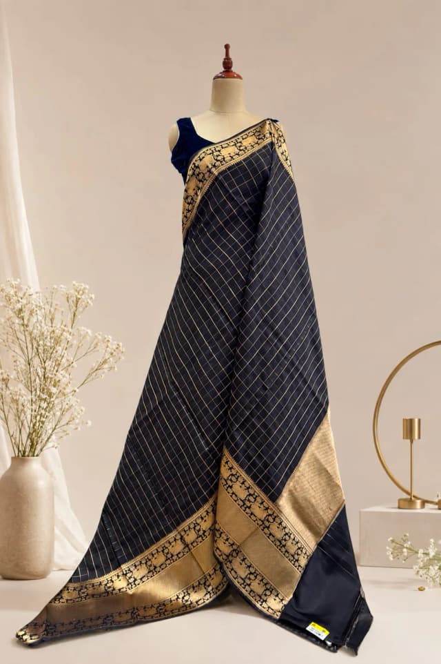 Kathan Banarasi Handloom Black wide central panel of diagonal zari lines QS240277