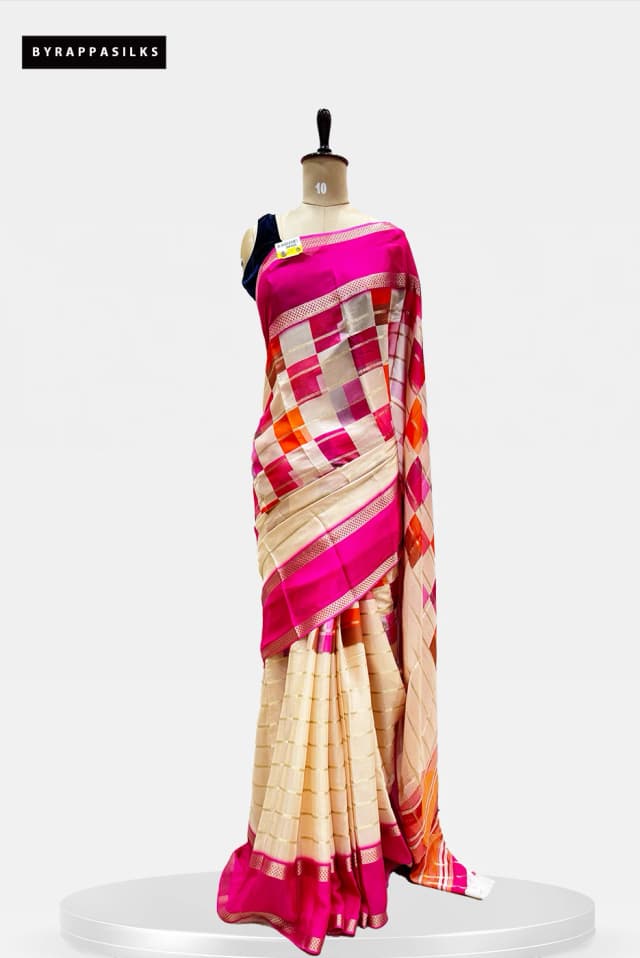 Wrinkle Crape Pure Mysore Silk Saree Pink & Cream QW203024