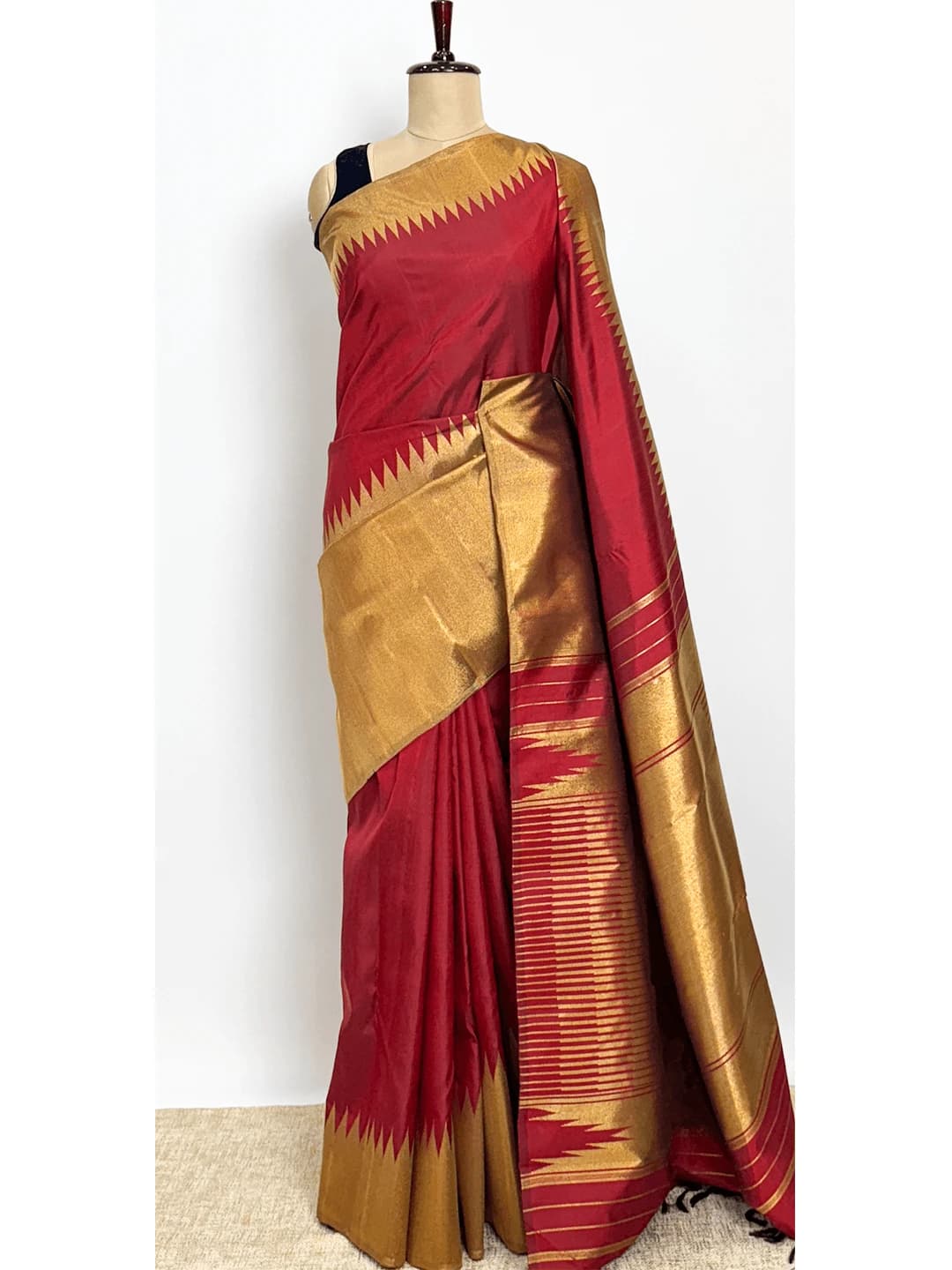 Kanchipuram Pure Silk Saree - Raising Border - QS204758